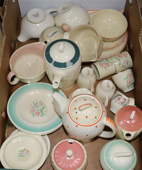 A quantity of Susie Cooper deco ceramics